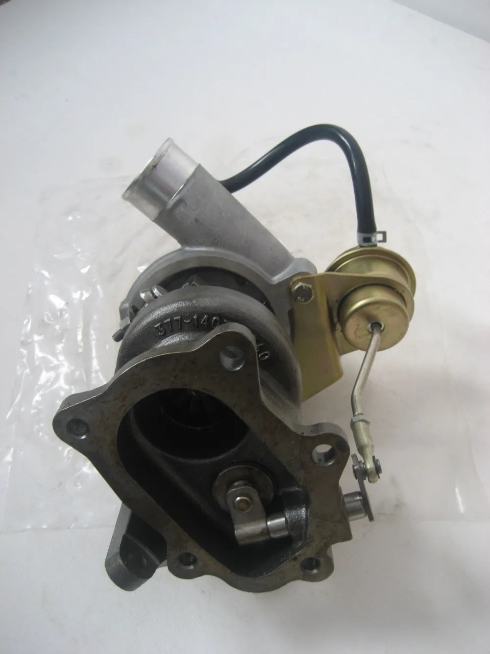 Turbo TD04 49377-04000 49377 04000 14412-AA100 14412AA100 14412 AA100 Turbocharger For SUBARU Forester Impreza EJ200 2.0L Gasket